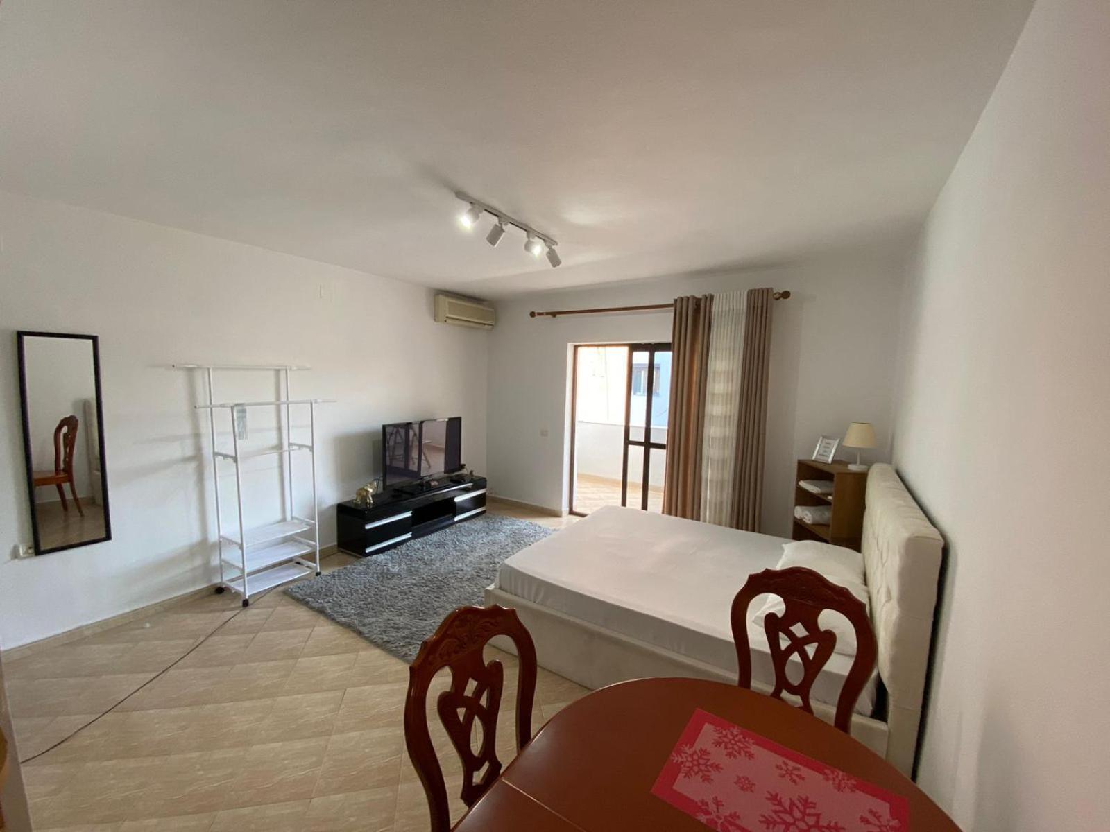 Myslym Shyri Studio 2 Тирана Экстерьер фото